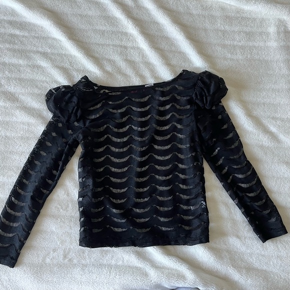 BUNDLE OF 3 BLACK TOPS 🖤🖤🖤 - Picture 1 of 14